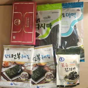 수산물 가득 세트 전복구이김 2봉, 볶음김자반 1봉, 멸치 350g, 미역 100g 1봉, 다시마 100g 1봉